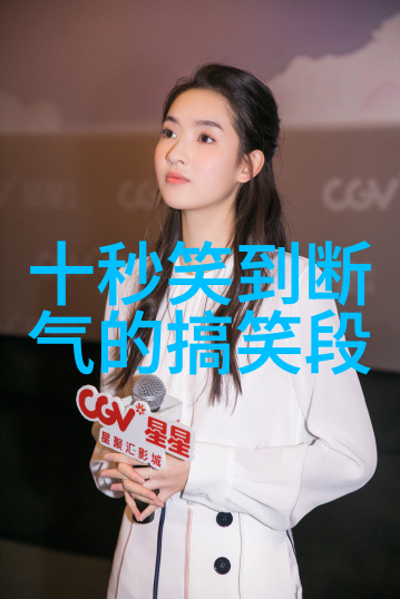 醉酒骑车男子跟狗对骂半小时